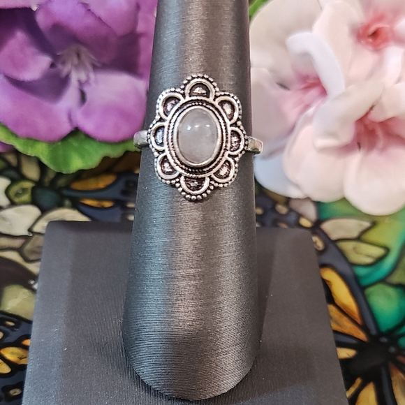 Source Unknown Jewelry - Rainbow Moonstone Ring - Size 6 3/4